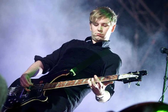 Franz Ferdinand - Franz Ferdinand05.jpg